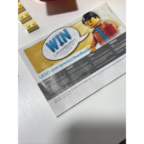 LEGO Classic Creative Suitcase 10713‎ Building Kit Playset 213pcs 2018 - Picture 5 of 16